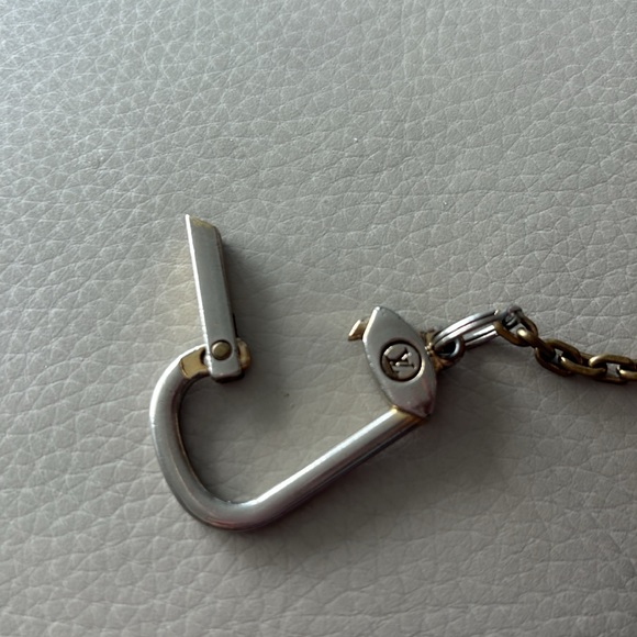 Louis Vuitton Key Pouch - Picture 8 of 8